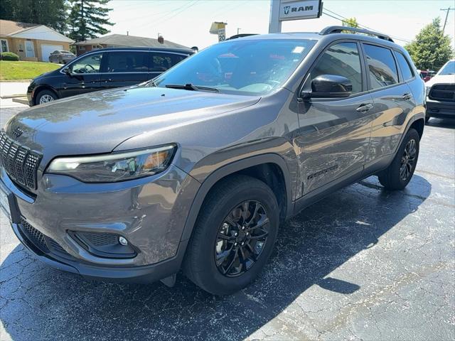 2023 Jeep Cherokee Altitude Lux 4x4