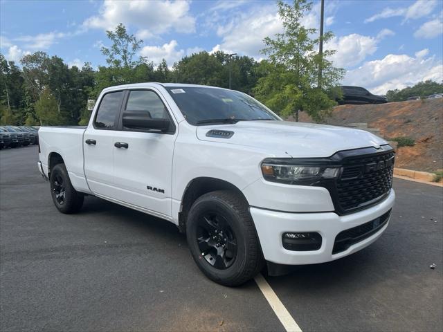 2025 RAM Ram 1500 RAM 1500 TRADESMAN QUAD CAB 4X2 64 BOX