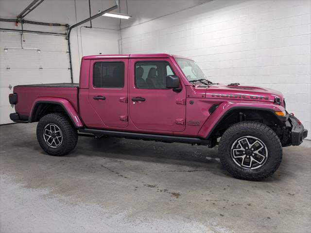 2024 Jeep Gladiator GLADIATOR RUBICON X 4X4