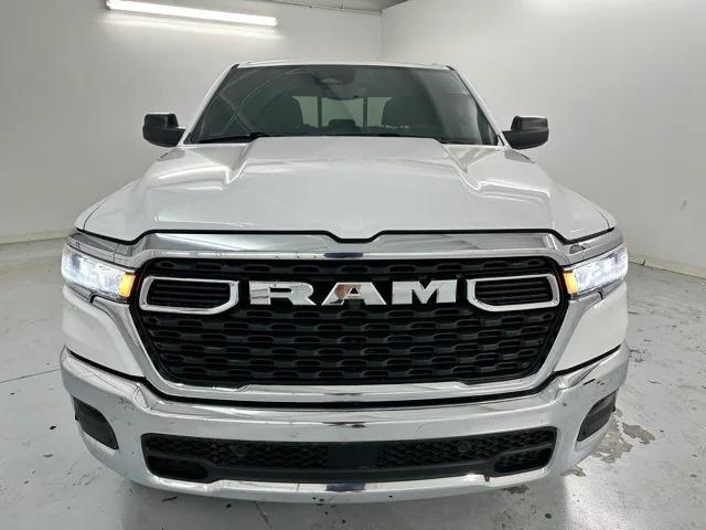 2025 RAM Ram 1500 RAM 1500 TRADESMAN QUAD CAB 4X2 64 BOX