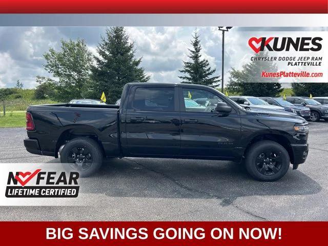 2025 RAM Ram 1500 RAM 1500 TRADESMAN CREW CAB 4X4 57 BOX