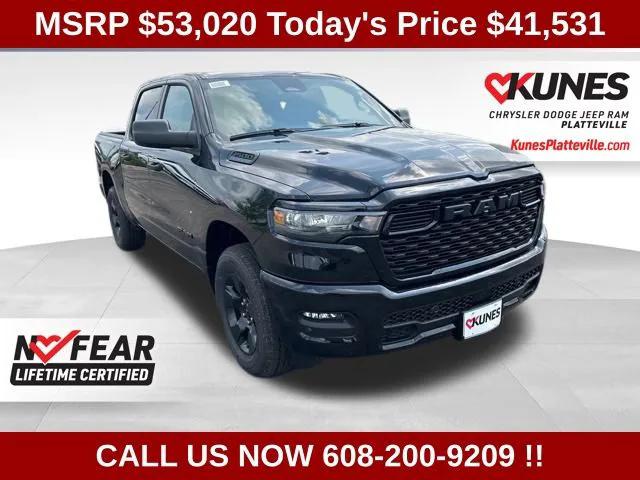 2025 RAM Ram 1500 RAM 1500 TRADESMAN CREW CAB 4X4 57 BOX