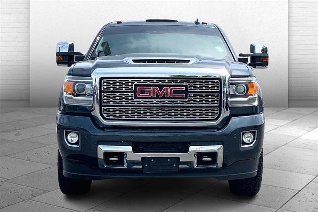 2018 GMC Sierra 2500HD Denali 2018 GMC Sierra 2500HD Denali