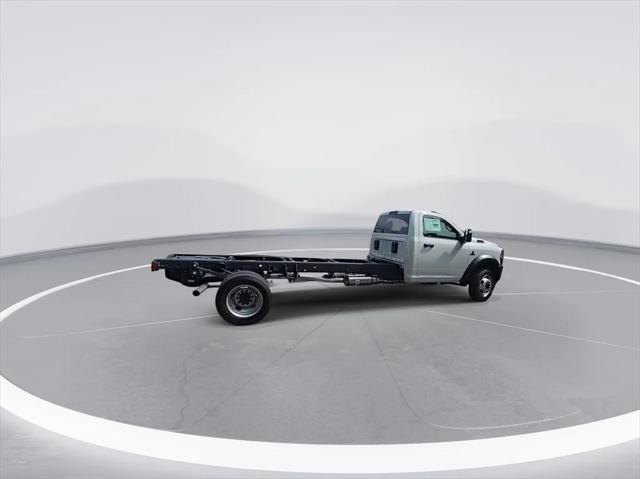 2024 RAM Ram 5500 Chassis Cab RAM 5500 TRADESMAN CHASSIS REGULAR CAB 4X2 120 CA