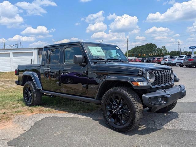 2024 Jeep Gladiator GLADIATOR NIGHTHAWK 4X4