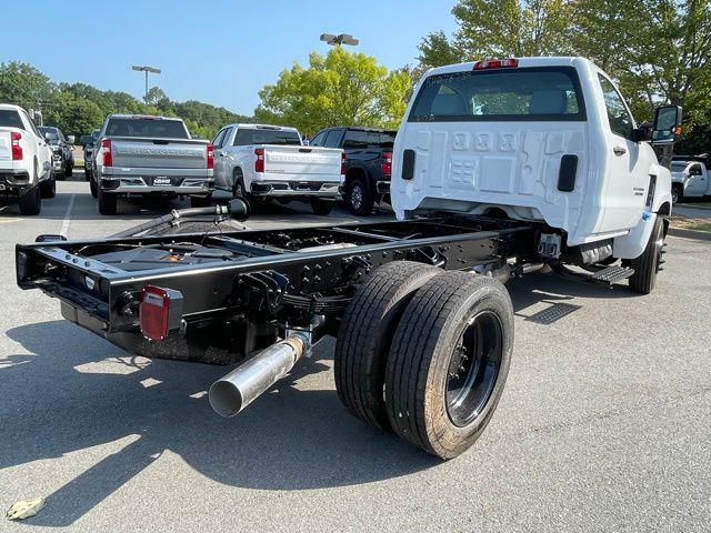 2024 Chevrolet Silverado 6500HD 1WT