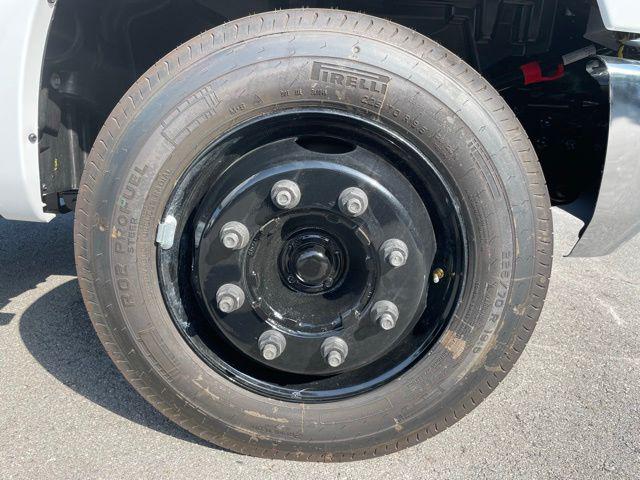 2024 Chevrolet Silverado 6500HD 1WT