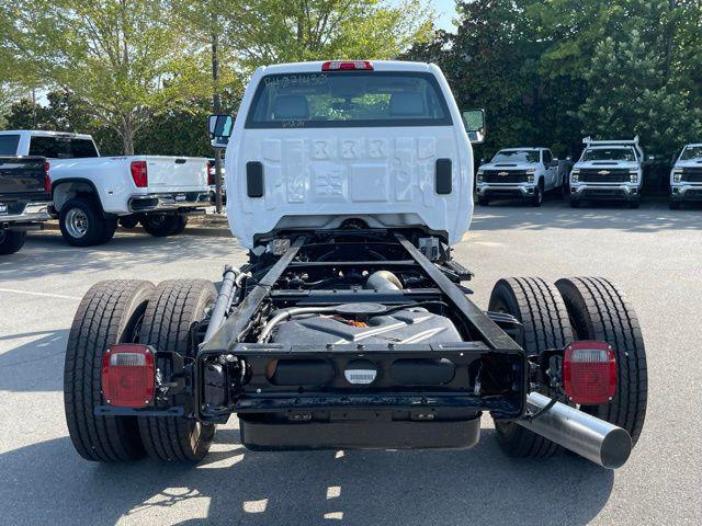 2024 Chevrolet Silverado 6500HD 1WT
