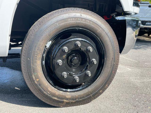 2024 Chevrolet Silverado 6500HD 1WT