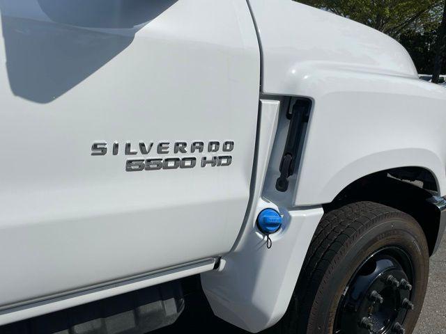 2024 Chevrolet Silverado 6500HD 1WT