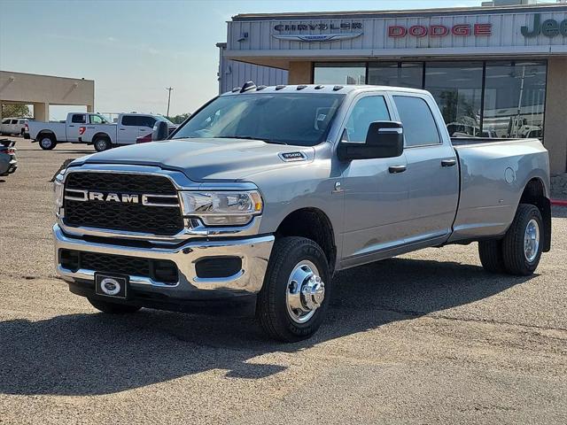 2024 RAM Ram 3500 RAM 3500 TRADESMAN CREW CAB 4X4 8 BOX