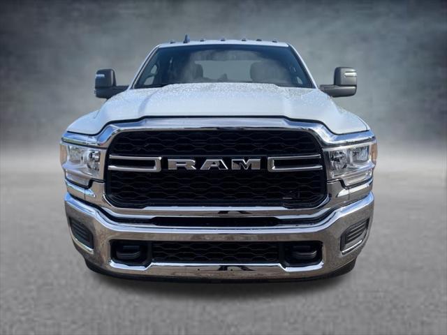 2024 RAM Ram 3500 RAM 3500 TRADESMAN CREW CAB 4X4 8 BOX