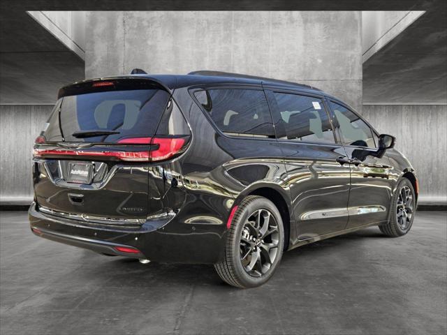 2024 Chrysler Pacifica PACIFICA LIMITED