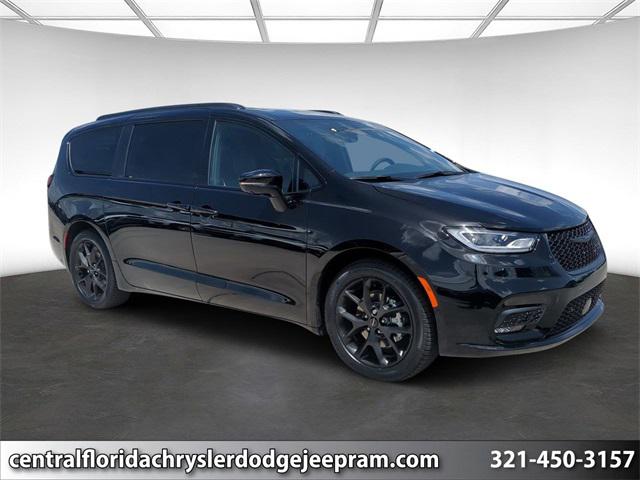 2024 Chrysler Pacifica PACIFICA LIMITED