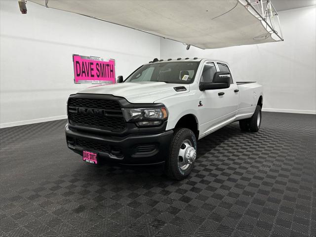 2024 RAM Ram 3500 RAM 3500 TRADESMAN CREW CAB 4X4 8 BOX