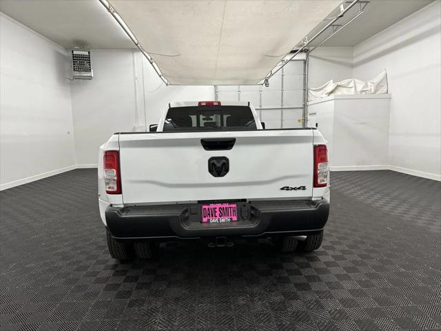 2024 RAM Ram 3500 RAM 3500 TRADESMAN CREW CAB 4X4 8 BOX