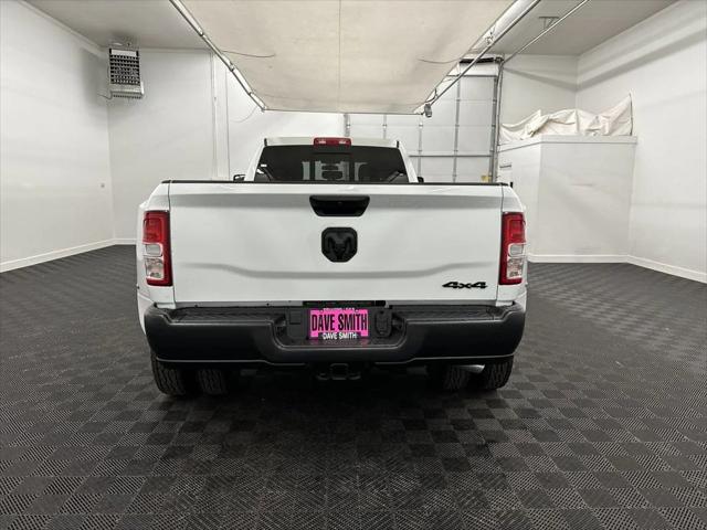 2024 RAM Ram 3500 RAM 3500 TRADESMAN CREW CAB 4X4 8 BOX