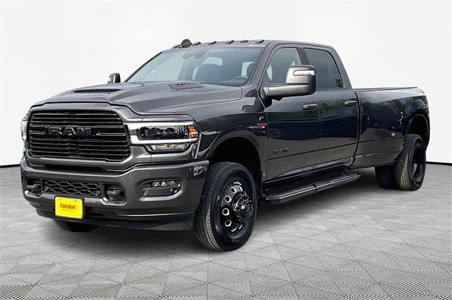 2024 RAM Ram 3500 RAM 3500 LARAMIE CREW CAB 4X4 8 BOX