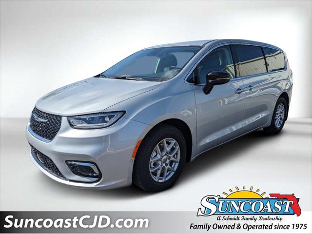 2024 Chrysler Pacifica PACIFICA TOURING L