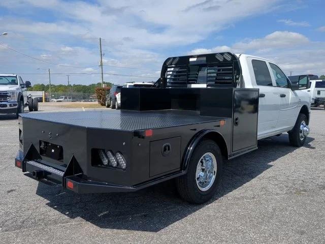 2024 RAM Ram 3500 Chassis Cab RAM 3500 TRADESMAN CREW CAB CHASSIS 4X4 60 CA