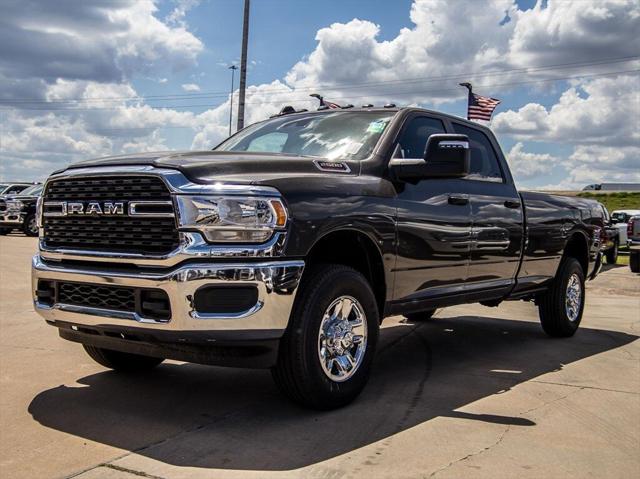 2024 RAM Ram 2500 RAM 2500 TRADESMAN CREW CAB 4X4 8 BOX