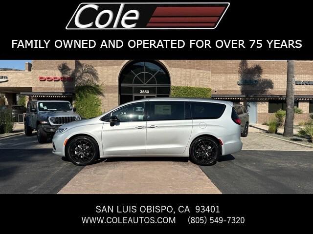 2024 Chrysler Pacifica PACIFICA TOURING L