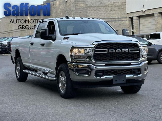 2024 RAM Ram 2500 RAM 2500 TRADESMAN CREW CAB 4X4 8 BOX