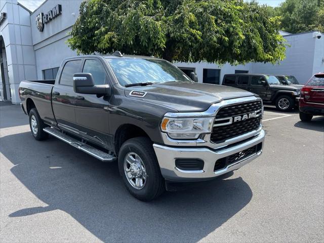 2024 RAM Ram 2500 RAM 2500 TRADESMAN CREW CAB 4X4 8 BOX