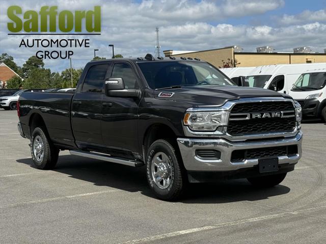 2024 RAM Ram 2500 RAM 2500 TRADESMAN CREW CAB 4X4 8 BOX