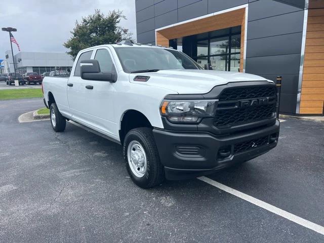 2024 RAM Ram 2500 RAM 2500 TRADESMAN CREW CAB 4X4 8 BOX