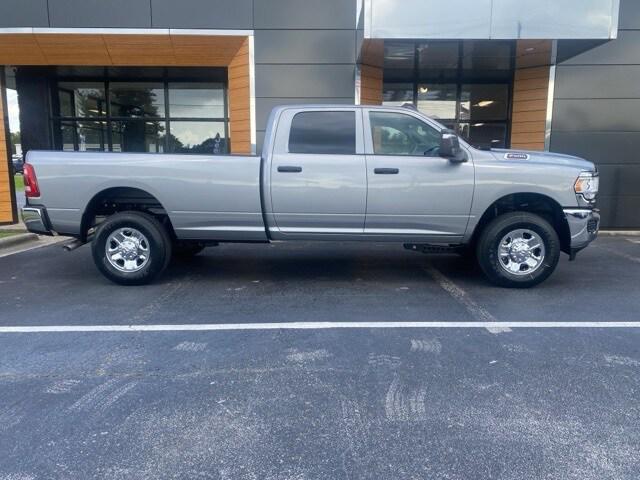 2024 RAM Ram 2500 RAM 2500 TRADESMAN CREW CAB 4X4 8 BOX