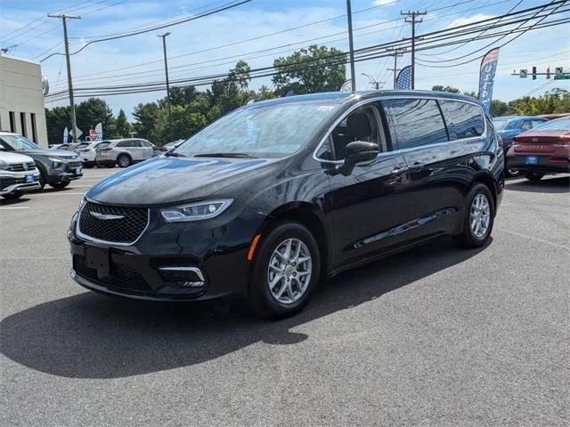 2024 Chrysler Pacifica PACIFICA TOURING L