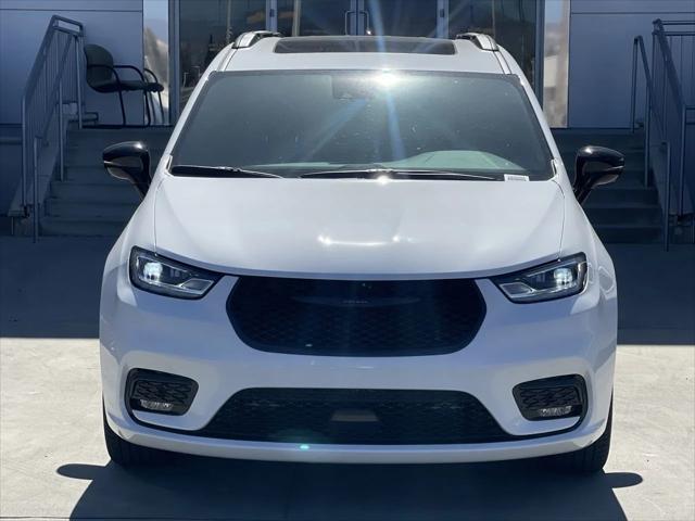 2024 Chrysler Pacifica PACIFICA LIMITED