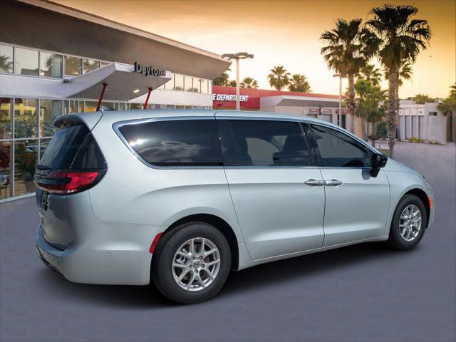 2024 Chrysler Pacifica PACIFICA TOURING L