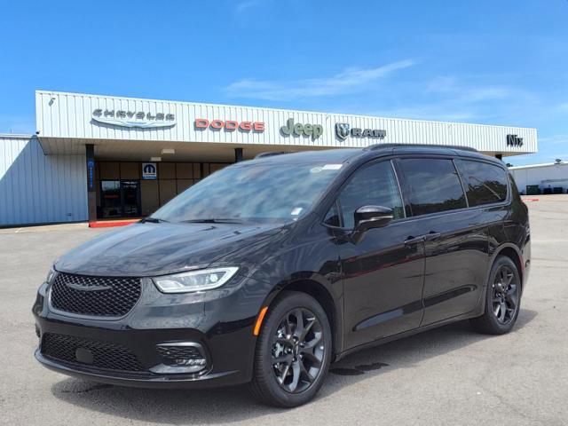 2024 Chrysler Pacifica PACIFICA TOURING L