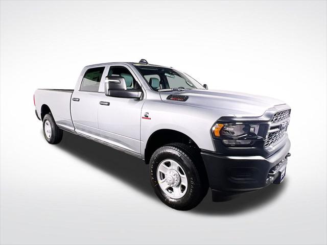 2024 RAM Ram 3500 RAM 3500 TRADESMAN CREW CAB 4X4 8 BOX