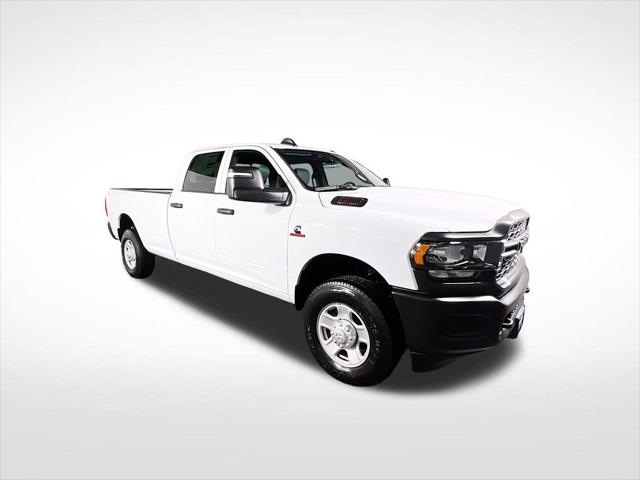 2024 RAM Ram 3500 RAM 3500 TRADESMAN CREW CAB 4X4 8 BOX