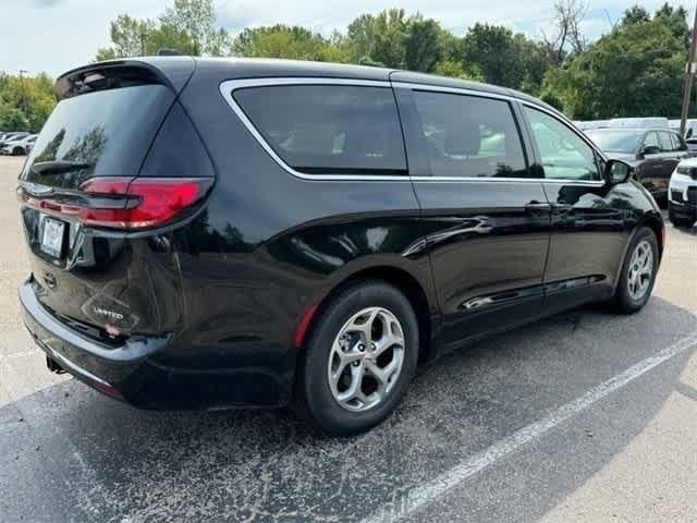 2024 Chrysler Pacifica PACIFICA LIMITED