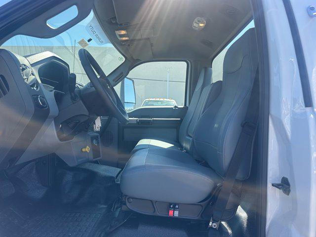 2025 Ford F-750 F750 REG CAB DOCK HG