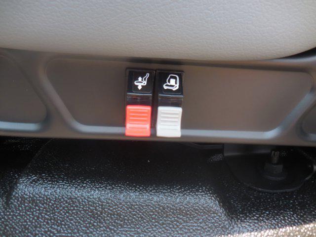2025 Ford F-750 F750 REG CAB DOCK HG