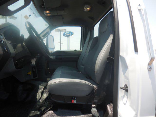 2025 Ford F-750 F750 REG CAB DOCK HG
