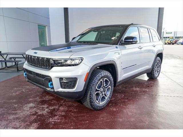 2022 Jeep Grand Cherokee 4xe Trailhawk 4x4