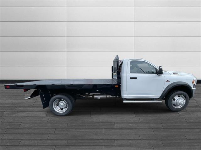 2024 RAM Ram 5500 Chassis Cab RAM 5500 TRADESMAN CHASSIS REGULAR CAB 4X2 84 CA 2024 RAM Ram 5500 Chassis Cab RAM 5500 TRADESMAN CHASSIS REGULAR CAB 4X2 84 CA
