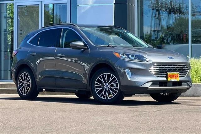 2022 Ford Escape Titanium Plug-In Hybrid