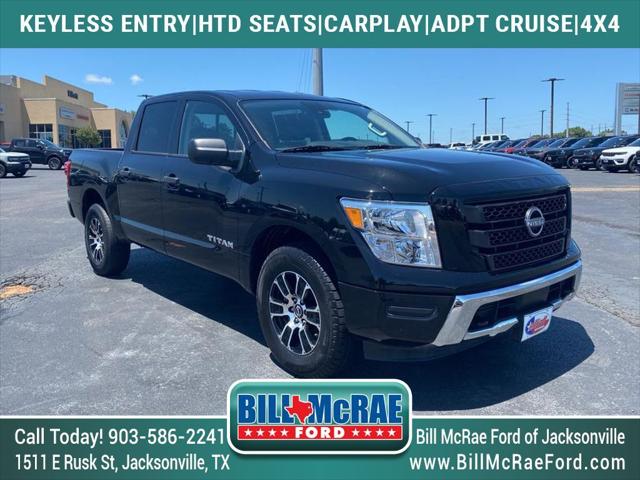 2023 Nissan TITAN Crew Cab SV 4x4