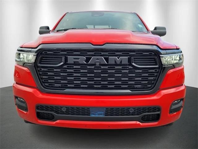 2025 RAM Ram 1500 RAM 1500 TRADESMAN QUAD CAB 4X2 64 BOX