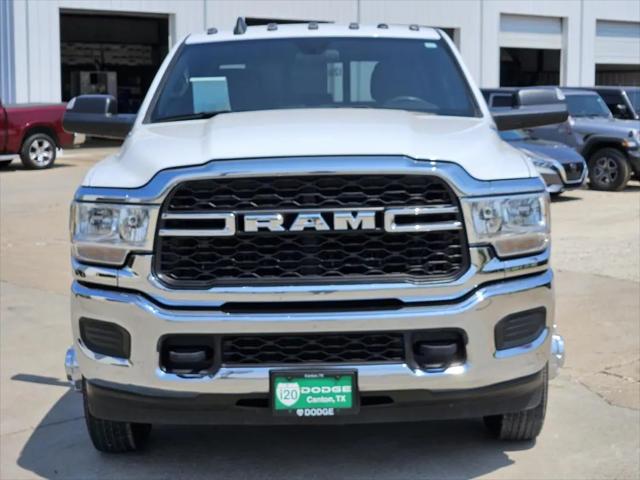 2021 RAM 3500 Tradesman Crew Cab 4x4 8 Box