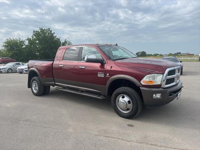 2017 RAM 3500 Laramie Longhorn Mega Cab 4x4 64 Box