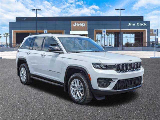 2024 Jeep Grand Cherokee Laredo X 4x4