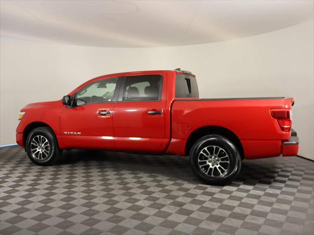 2022 Nissan TITAN Crew Cab SV 4x4